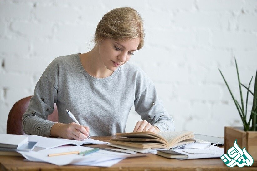 مترجم متخصص