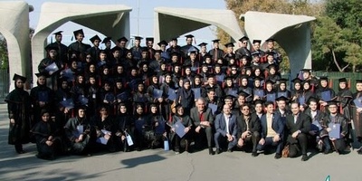 چه کسانی از خدمات ترجمه استفاده می کنند؟